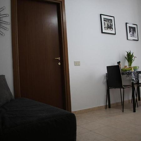 Home & Breakfast La Madonnina 013136-Cni-00001 Lurago dʼErba Exterior foto